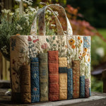 Bolso acolchado con estampado libros y flores
