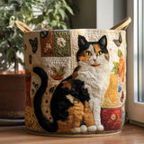 Canasta de ropa acolchada con estampado sueño de gato en casa de campo