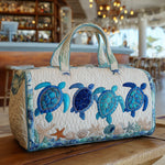 Bolso de viaje acolchado con estampado tortuga marina en el océano