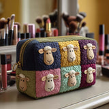 Cosmetiquera acolchada con estampado oveja de patchwork