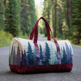 Bolso de viaje acolchado con estampado bosque de invierno
