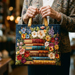 Bolso acolchado con estampado estampado de flores y libros